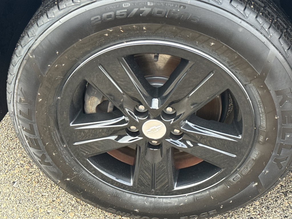 Used 2019 Chevrolet Trax LT w/ Sun & Sound Package image 9