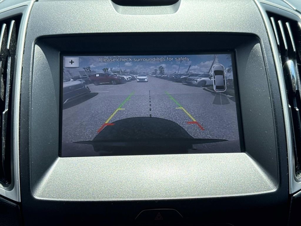 Used 2019 Ford Edge SEL w/ Equipment Group 201A AWD/4WD image 23
