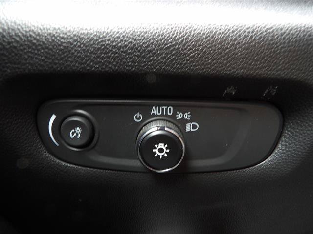 Used 2023 Chevrolet Traverse LT AWD/4WD image 18