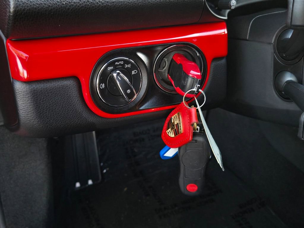 Used 2025 Porsche 718 Boxster GTS image 19