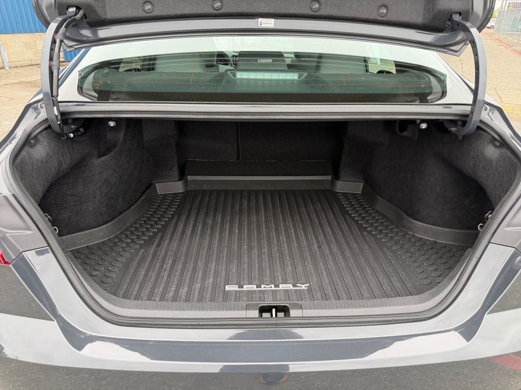 Used 2025 Toyota Camry SE w/ Multimedia Upgrade Package AWD/4WD image 22