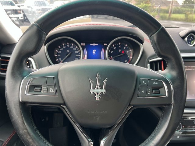 Used 2016 Maserati Ghibli S Q4 AWD/4WD image 21