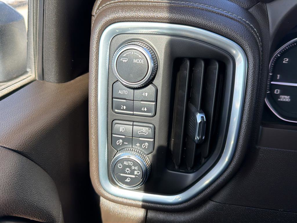 Used 2023 GMC Sierra 2500 SLT w/ Texas SLT Premium Package image 24