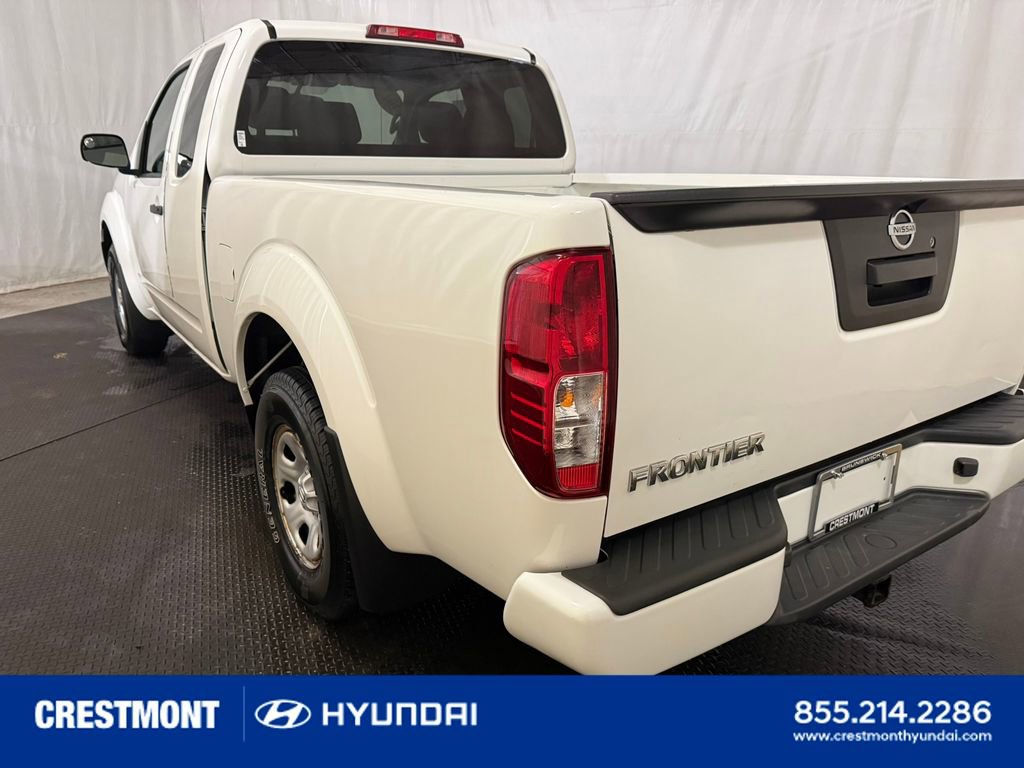 Used 2018 Nissan Frontier S image 11