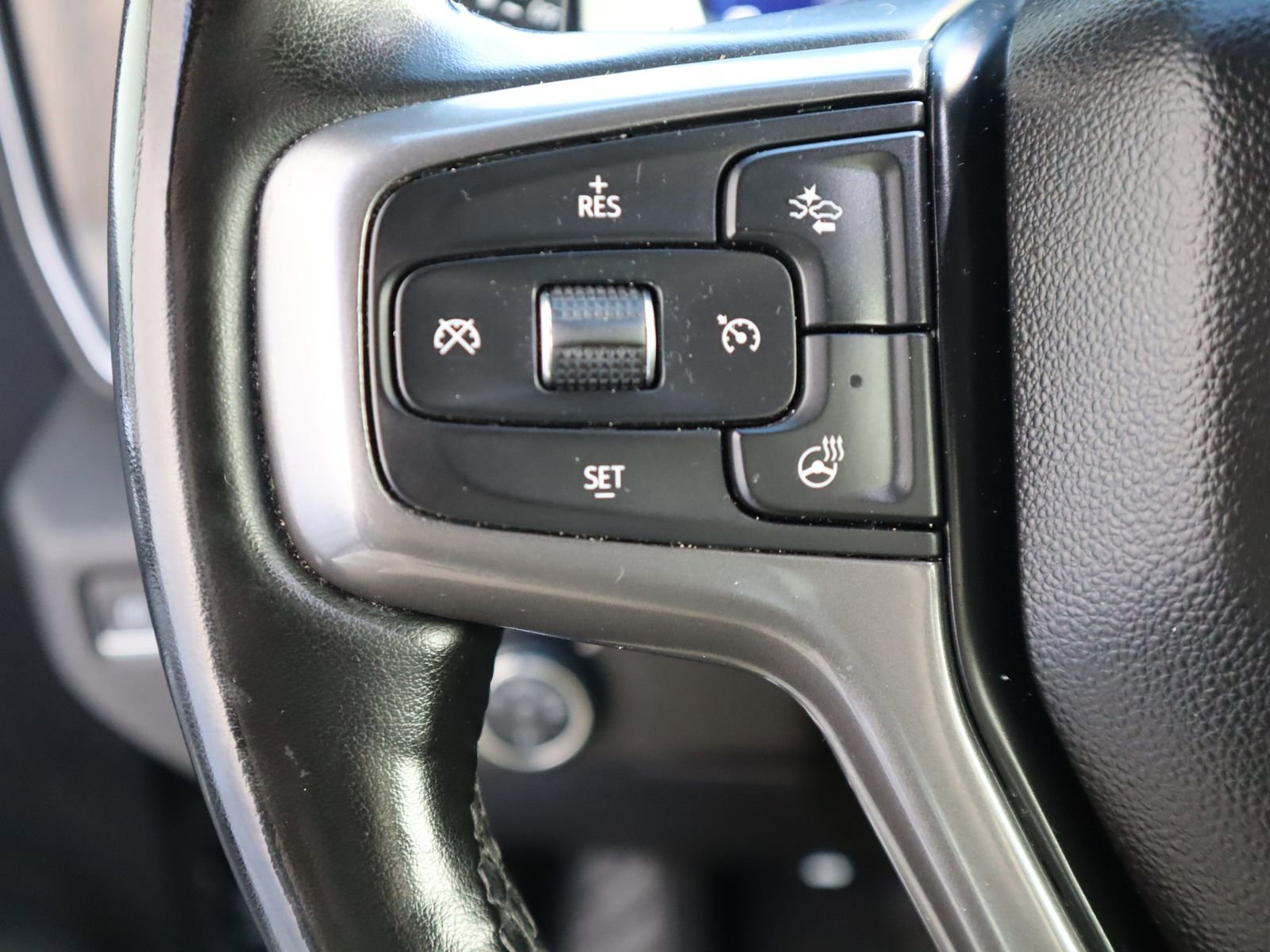 Used 2023 Chevrolet Silverado 1500 High Country w/ High Country Premium Package image 32