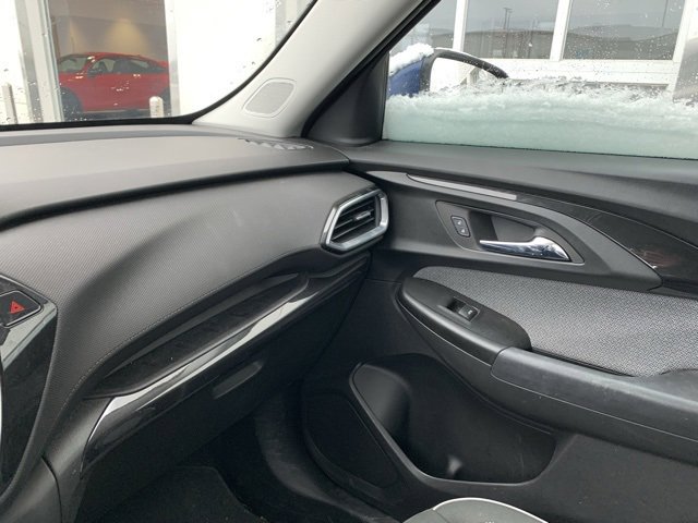 Used 2022 Chevrolet TrailBlazer LT w/ Convenience Package image 14
