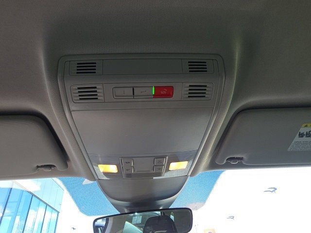 Used 2025 Volkswagen Taos S image 21