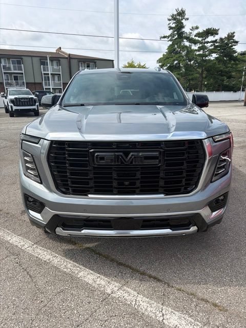New 2026 GMC Yukon XL Denali w/ Denali Reserve Package AWD/4WD image 2