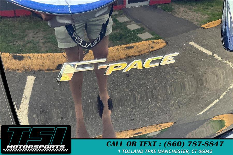 Used 2020 Jaguar F-PACE Prestige image 8