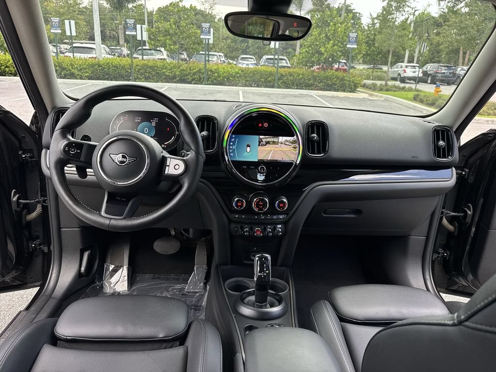 Used 2022 MINI Cooper Countryman S w/ Premium Package FWD image 36