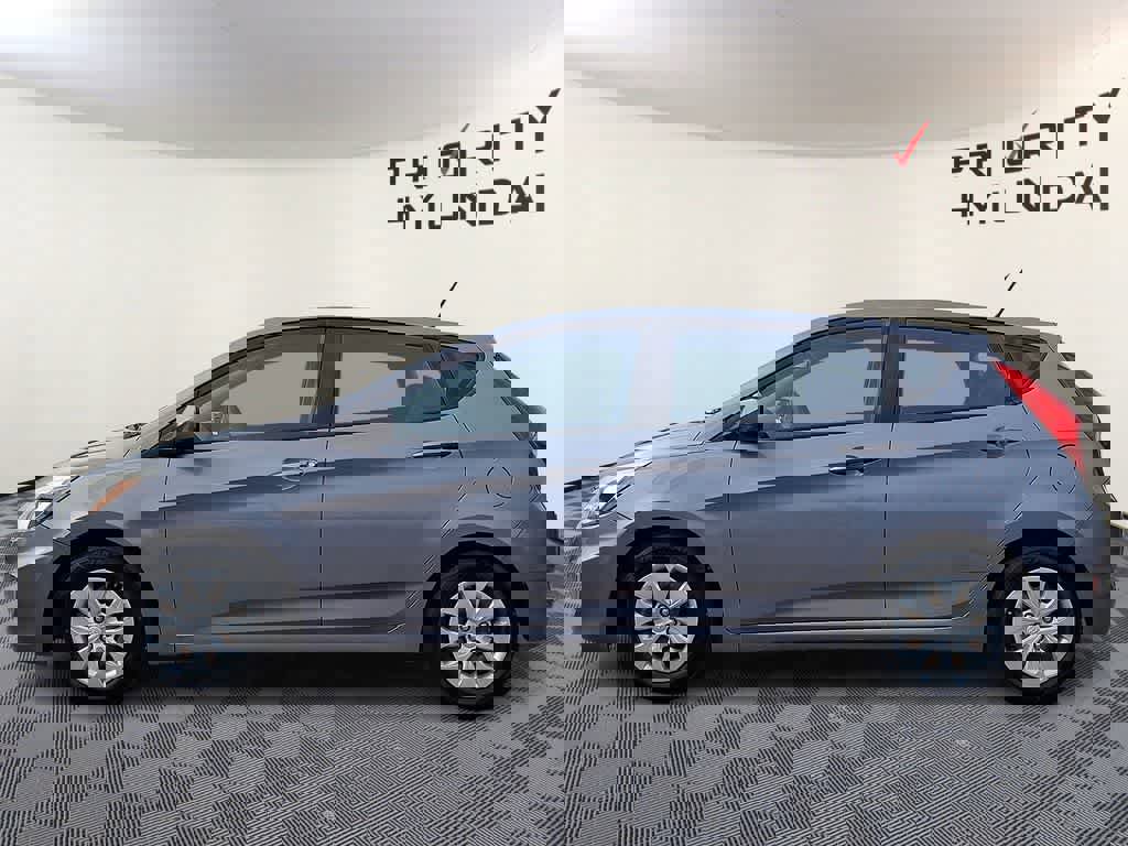 Used 2017 Hyundai Accent SE image 7