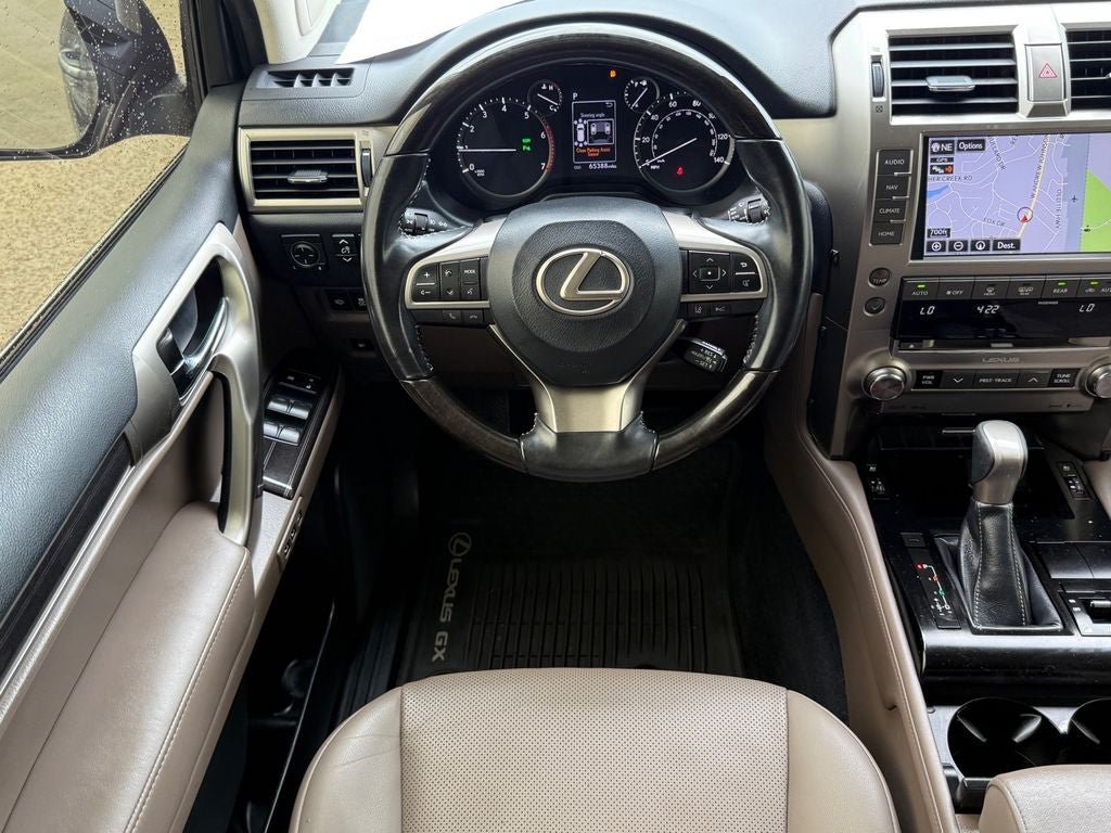 Used 2020 Lexus GX 460 Premium w/ Premium Package AWD/4WD image 16