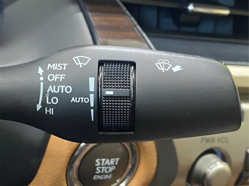 Used 2018 Lexus ES 350 w/ Navigation System Package FWD image 17