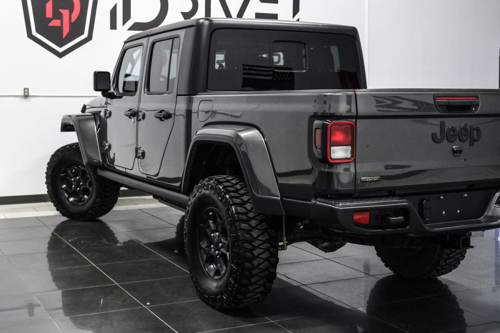 Used 2023 Jeep Gladiator Willys image 14