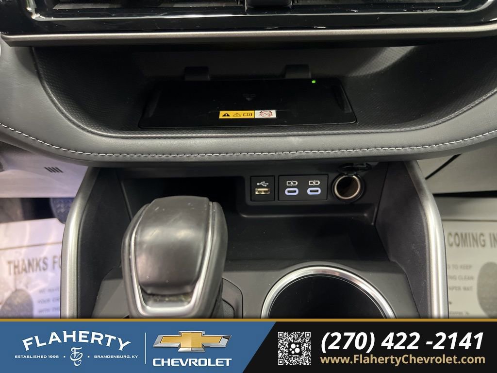 Used 2024 Toyota Highlander XLE image 29