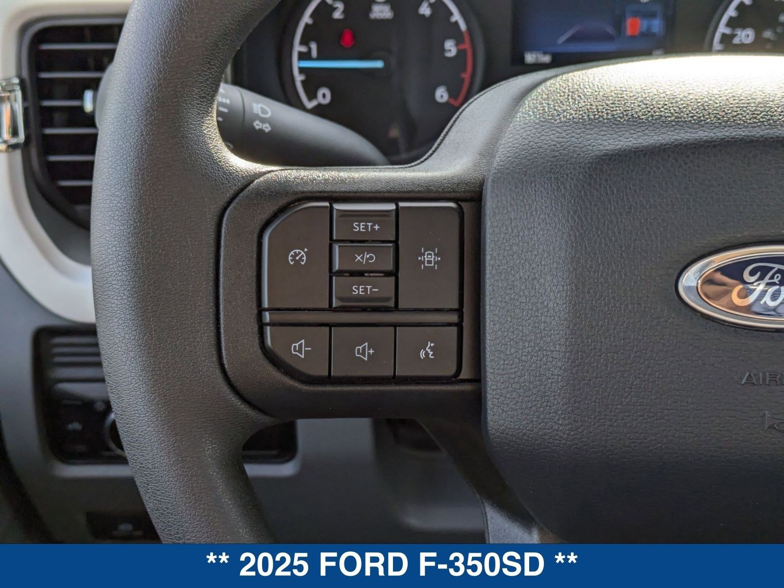 New 2025 Ford F350 XL w/ XL Chrome Package image 22