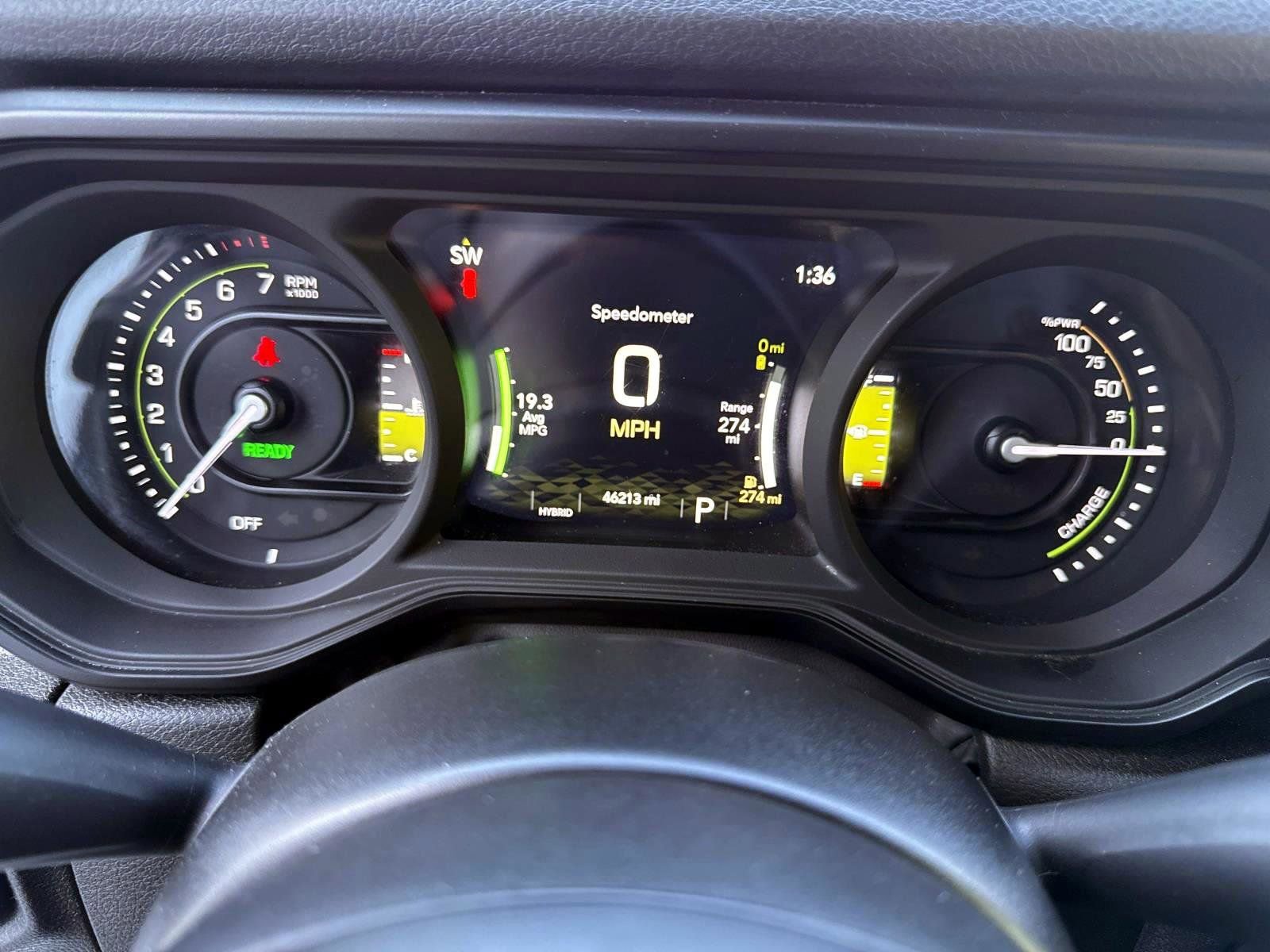 Used 2024 Jeep Wrangler Unlimited image 27