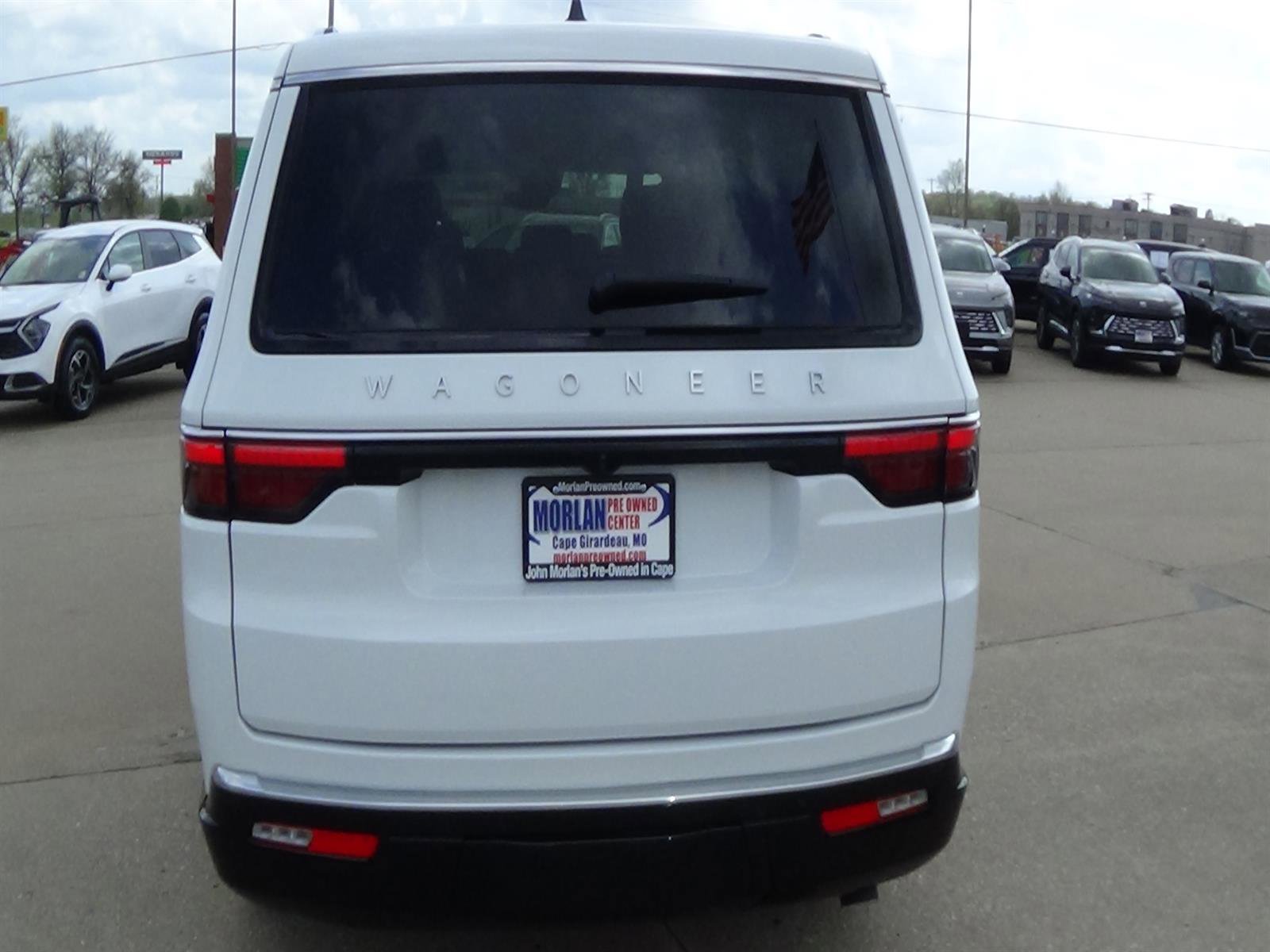 Certified 2025 Jeep Wagoneer L 4WD image 7