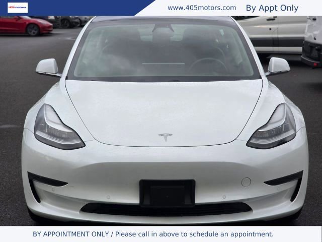 Used 2020 Tesla Model 3 Standard Range Plus image 3