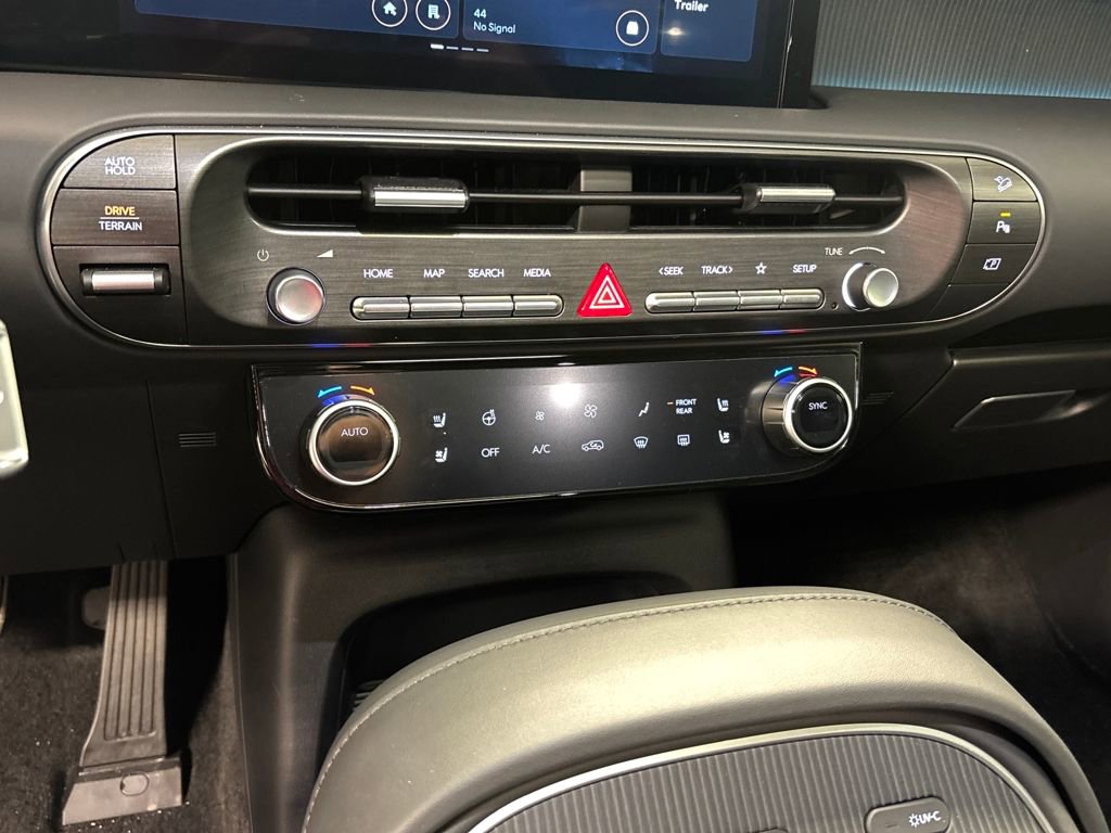 Used 2026 Hyundai Palisade Calligraphy image 39