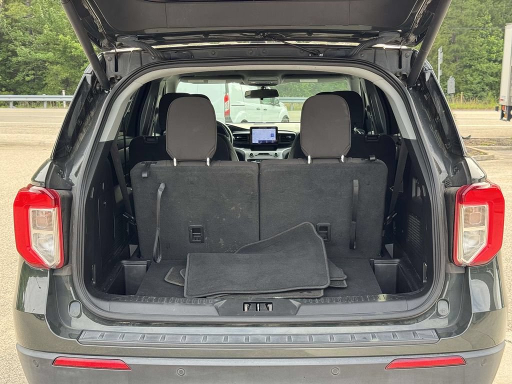 Certified 2022 Ford Explorer XLT AWD/4WD image 16