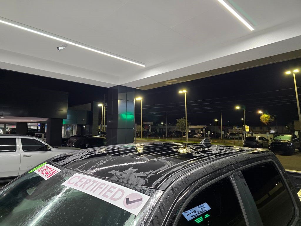 Used 2025 RAM 1500 Laramie w/ Night Edition AWD/4WD image 13