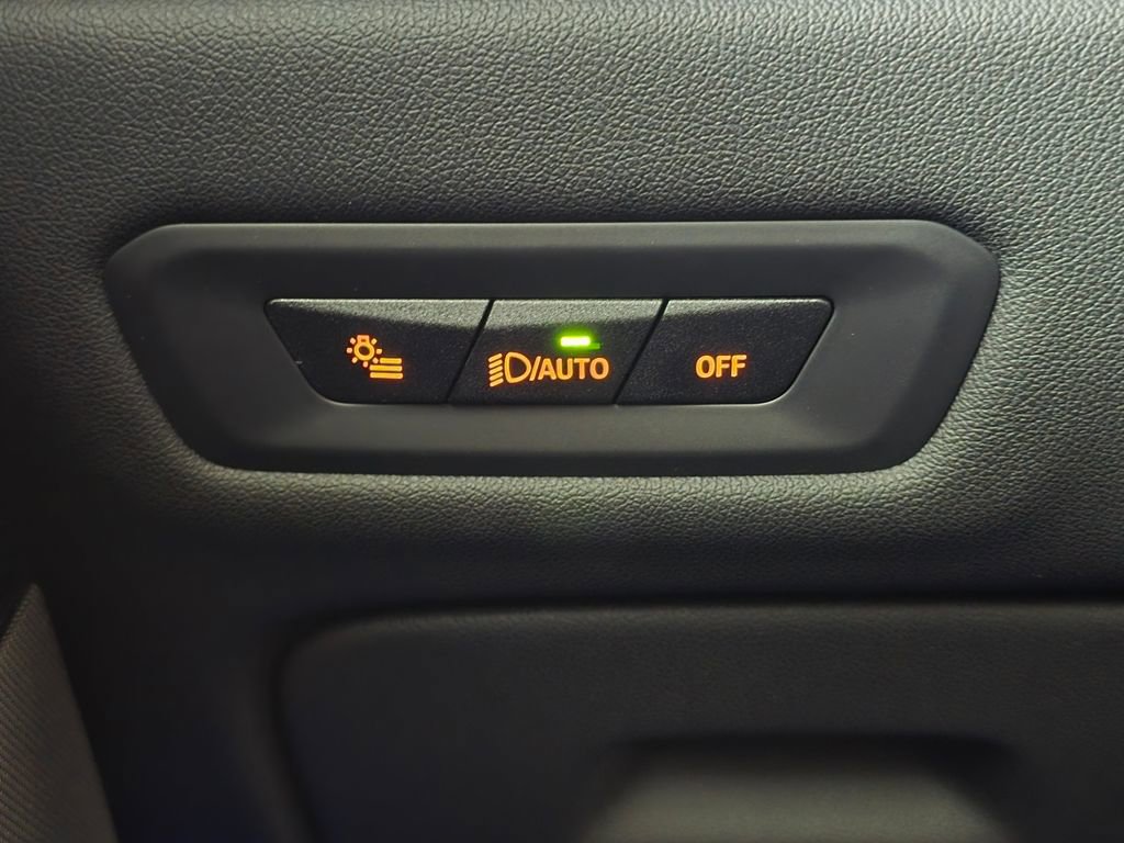 New 2026 BMW X5 xDrive40i w/ M Sport Package AWD/4WD image 39