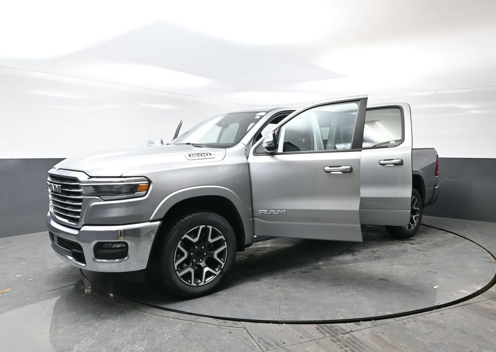 Used 2025 RAM 1500 Laramie image 58