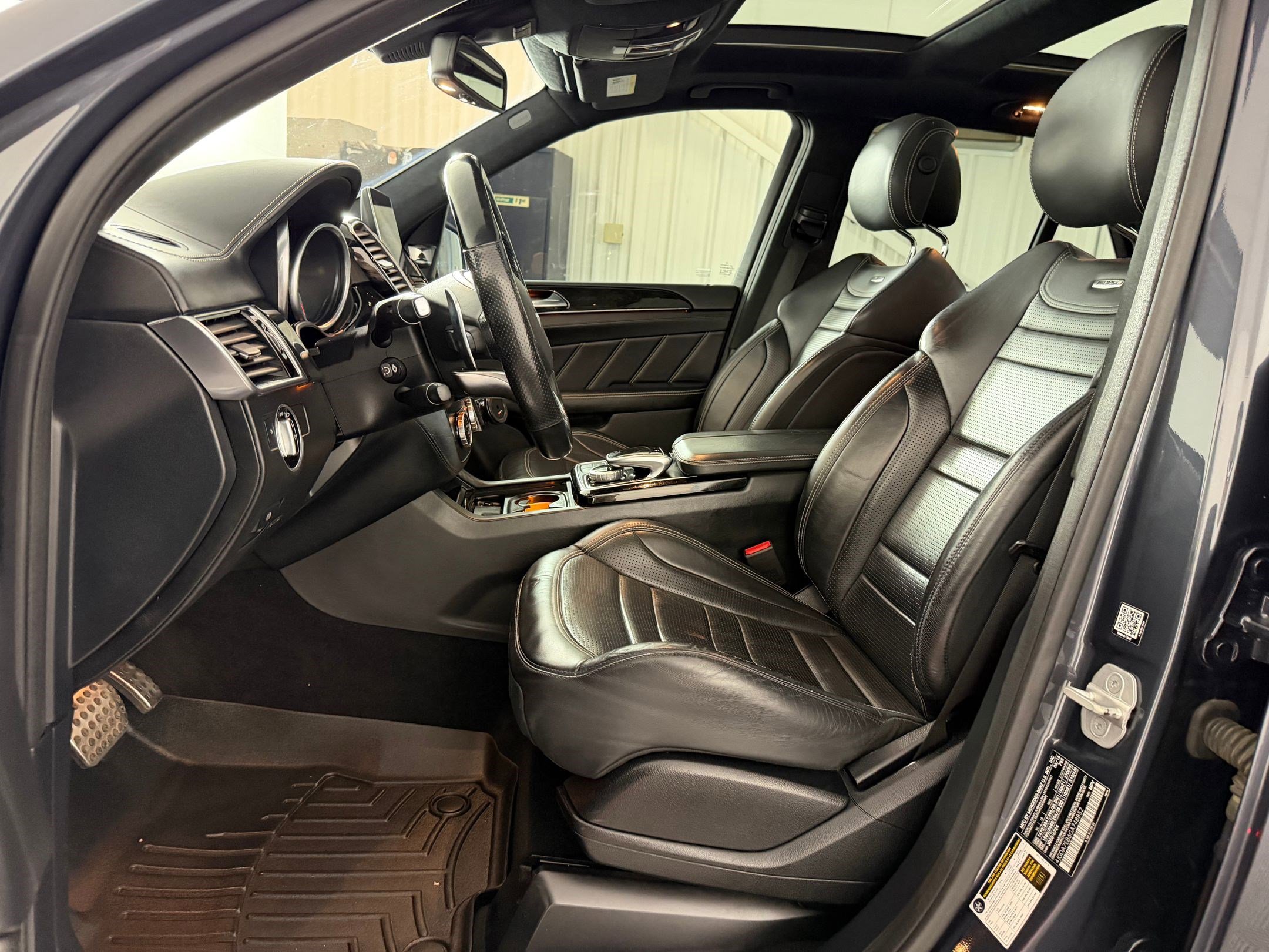 Used 2016 Mercedes-Benz GLE 63 AMG 4MATIC image 5