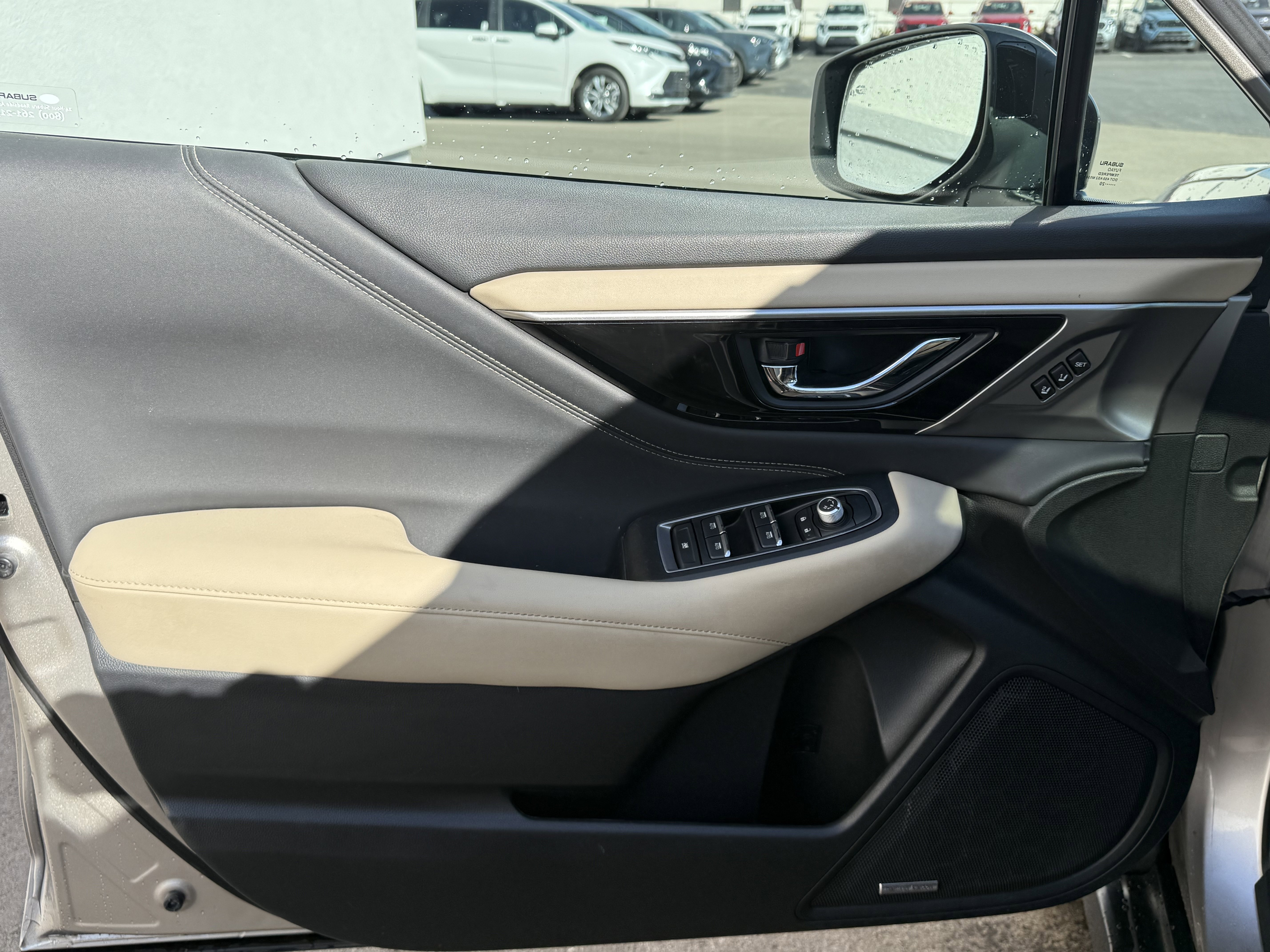 Used 2020 Subaru Outback Limited image 15