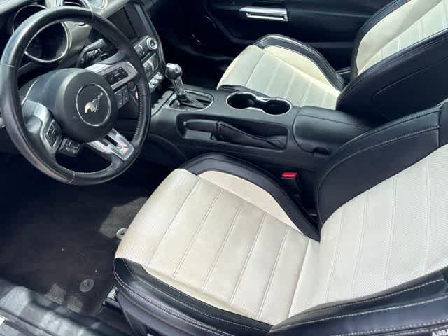 Used 2015 Ford Mustang 50 Years RWD image 9