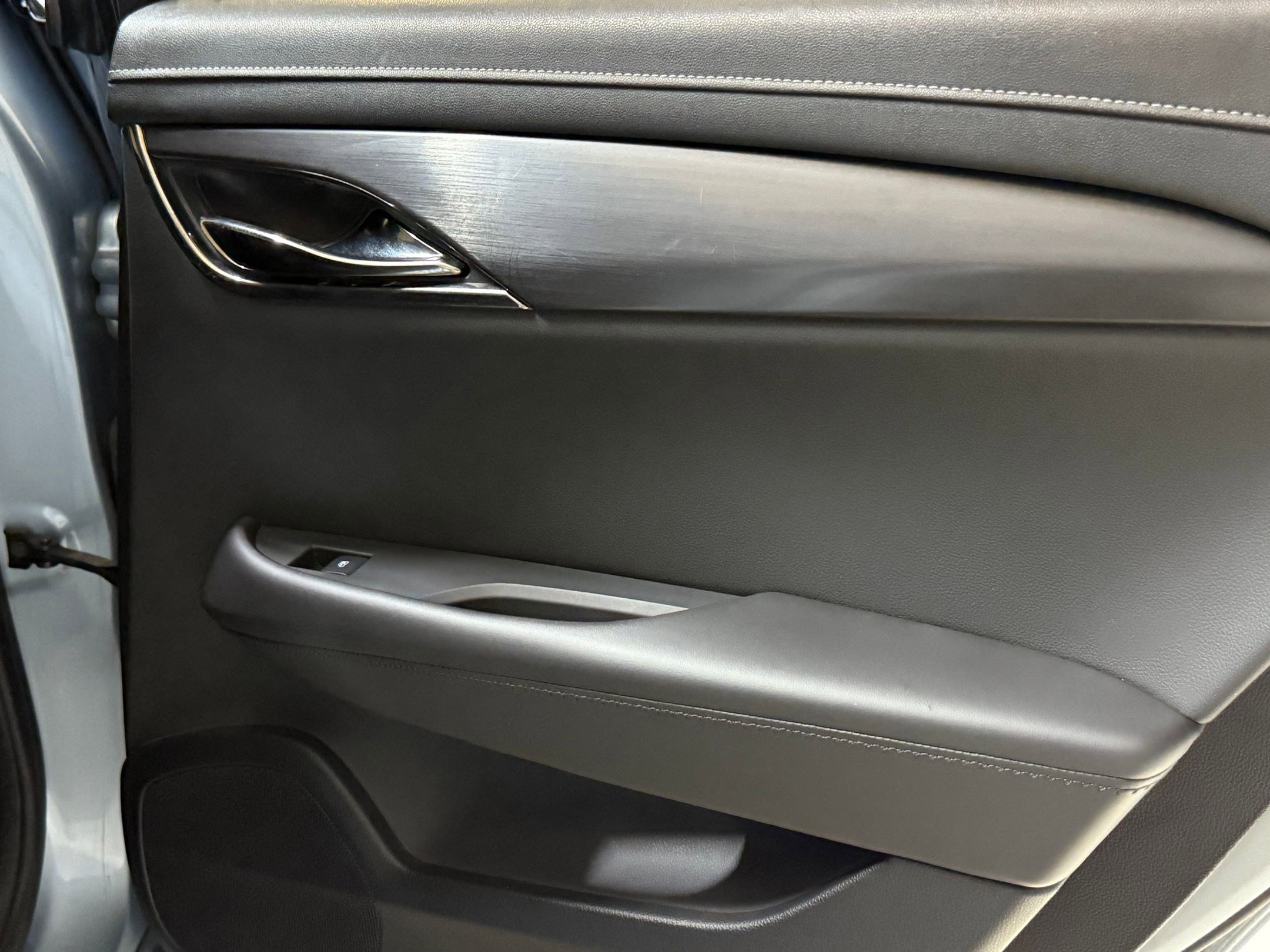 Used 2013 Cadillac ATS 4dr Sdn 2.5L RWD image 19