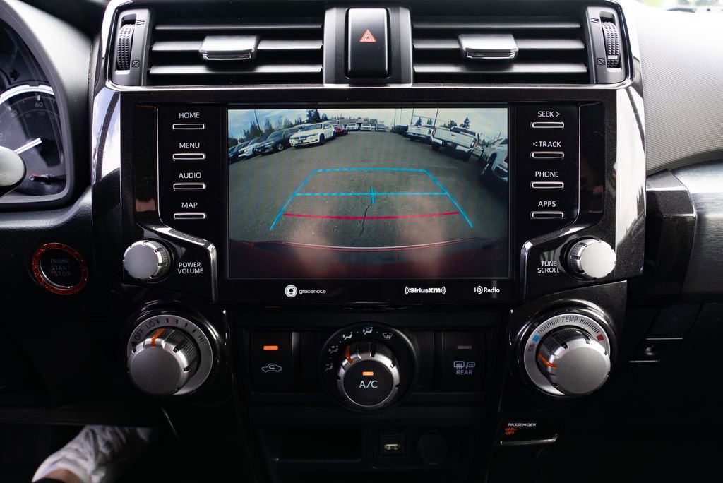 Used 2022 Toyota 4Runner TRD Off-Road AWD/4WD image 15