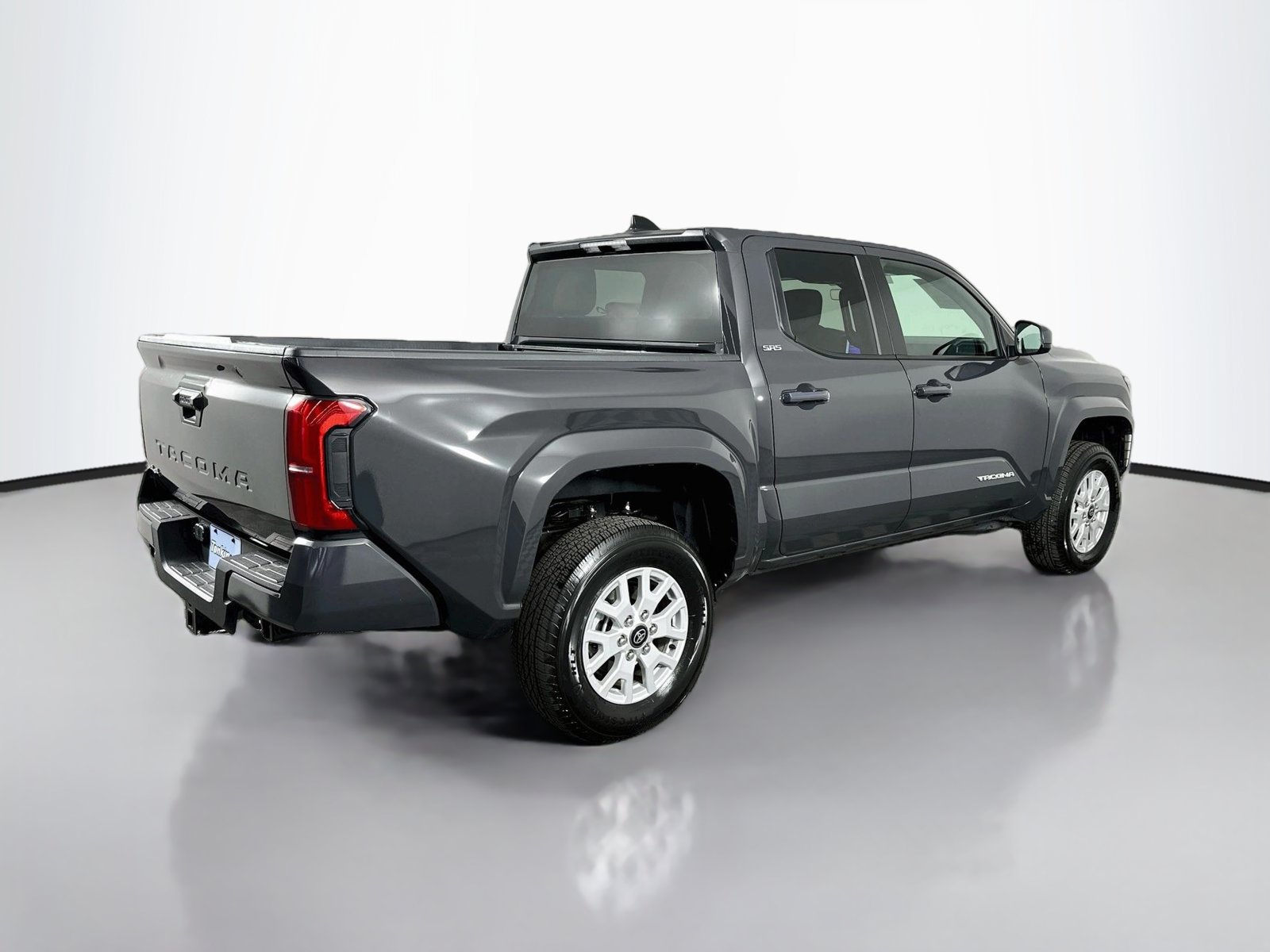 Certified 2026 Toyota Tacoma SR5 AWD/4WD image 7