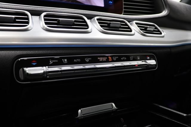 Used 2024 Mercedes-Benz GLE 450e 4MATIC image 28