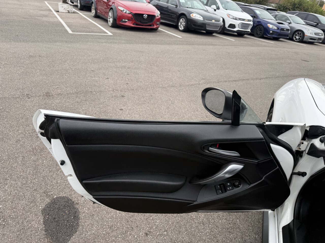 Used 2017 FIAT 124 Spider Abarth RWD image 23