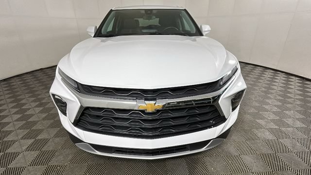 Used 2023 Chevrolet Blazer LT w/ Driver Confidence Package FWD image 8