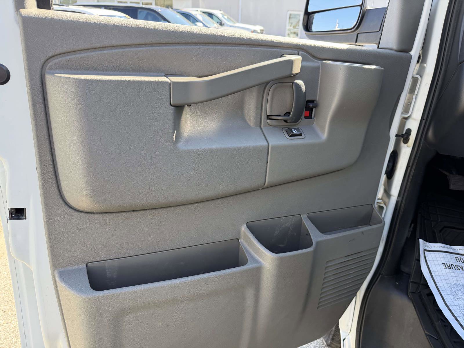 Used 2019 Chevrolet Express 2500 w/ Driver Convenience Package RWD image 17