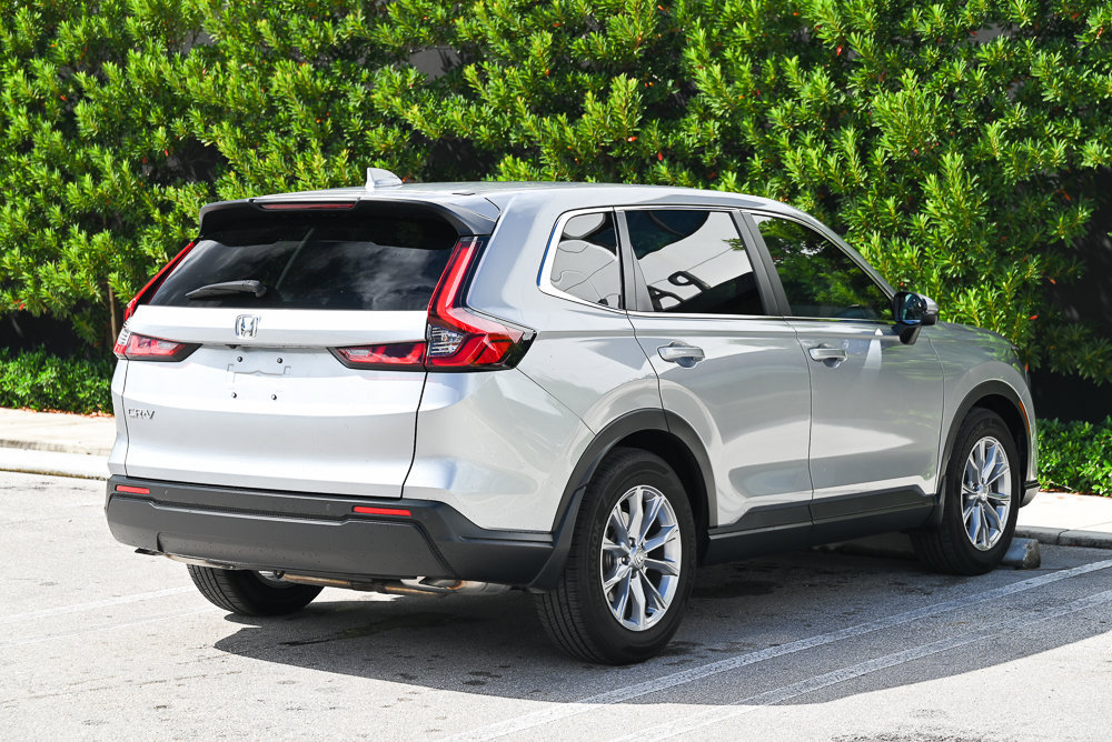 Used 2025 Honda CR-V EX-L image 4