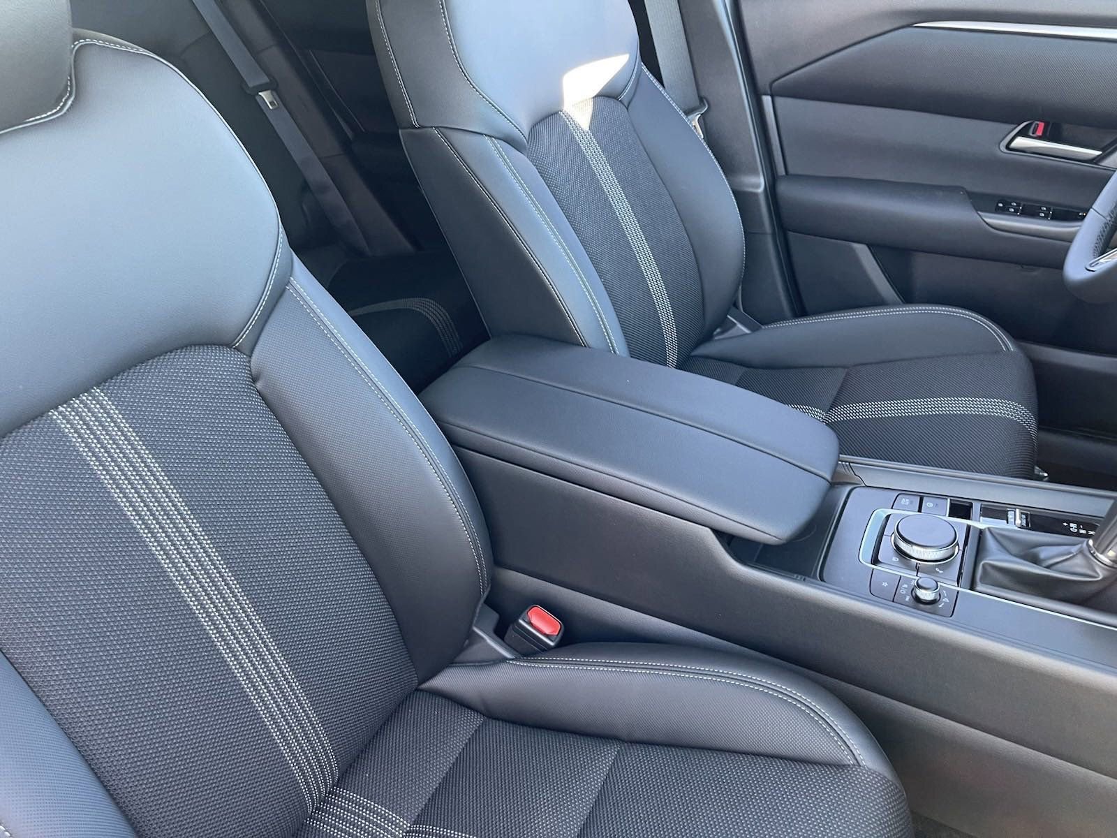 New 2025 MAZDA CX-50 AWD 2.5 S w/ Cargo Package image 12