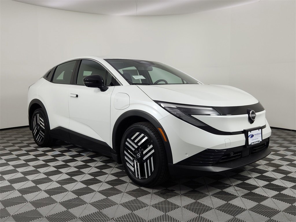 New 2026 Nissan Leaf SV+ w/ Floor Mat Package (SV+) FWD image 6