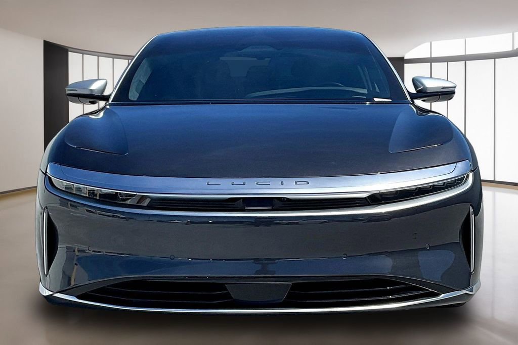 Used 2023 Lucid Air Grand Touring image 2
