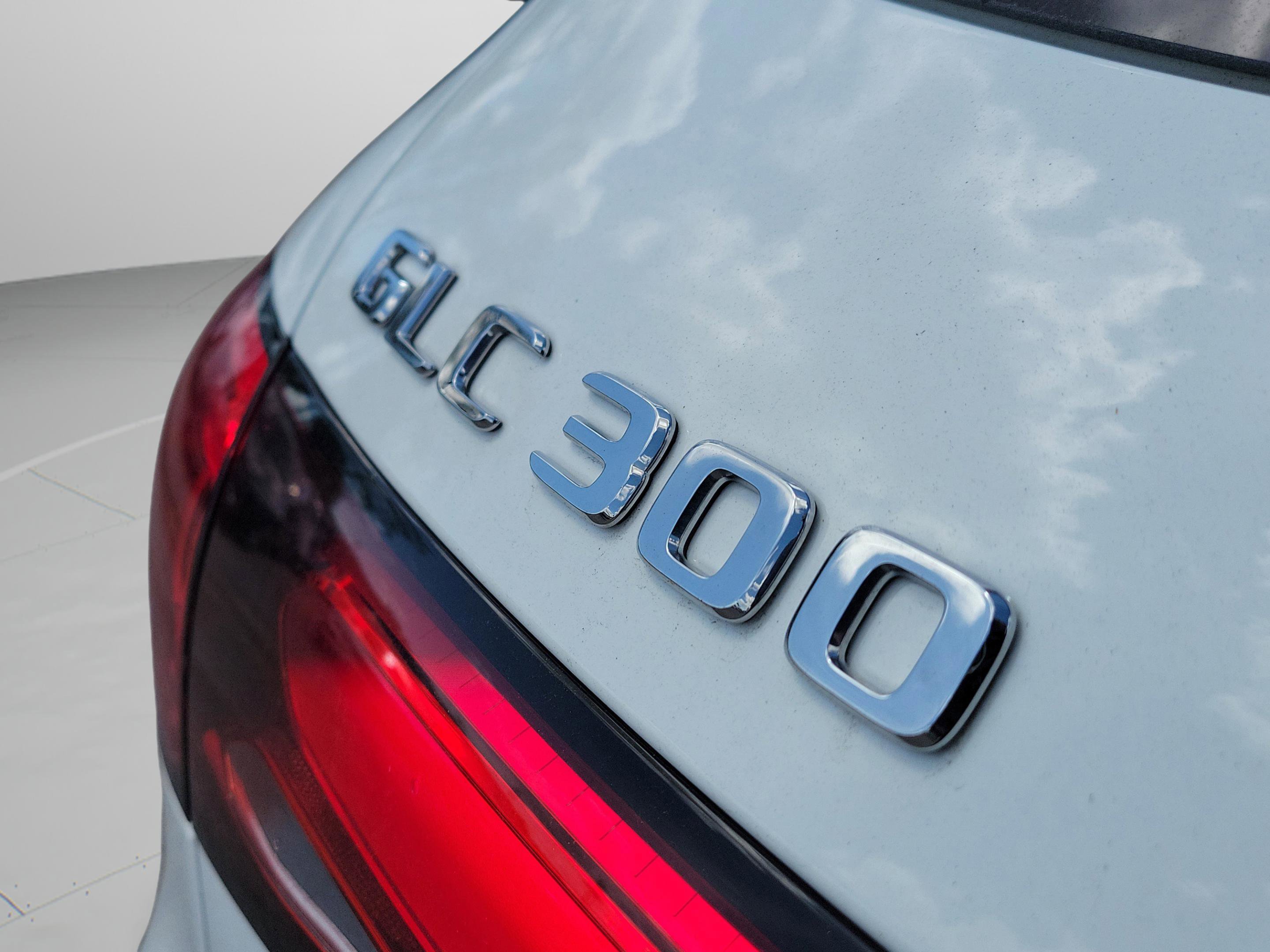 Certified 2026 Mercedes-Benz GLC 300 4MATIC image 31