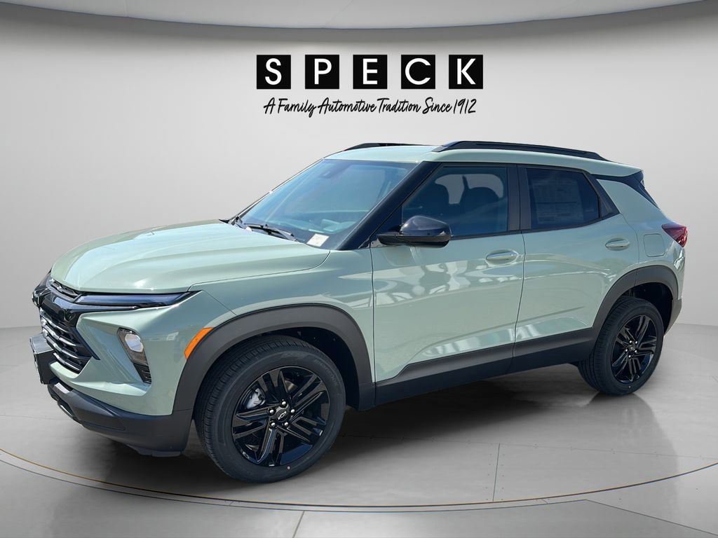 New 2026 Chevrolet TrailBlazer LT w/ Midnight Edition AWD/4WD image 1