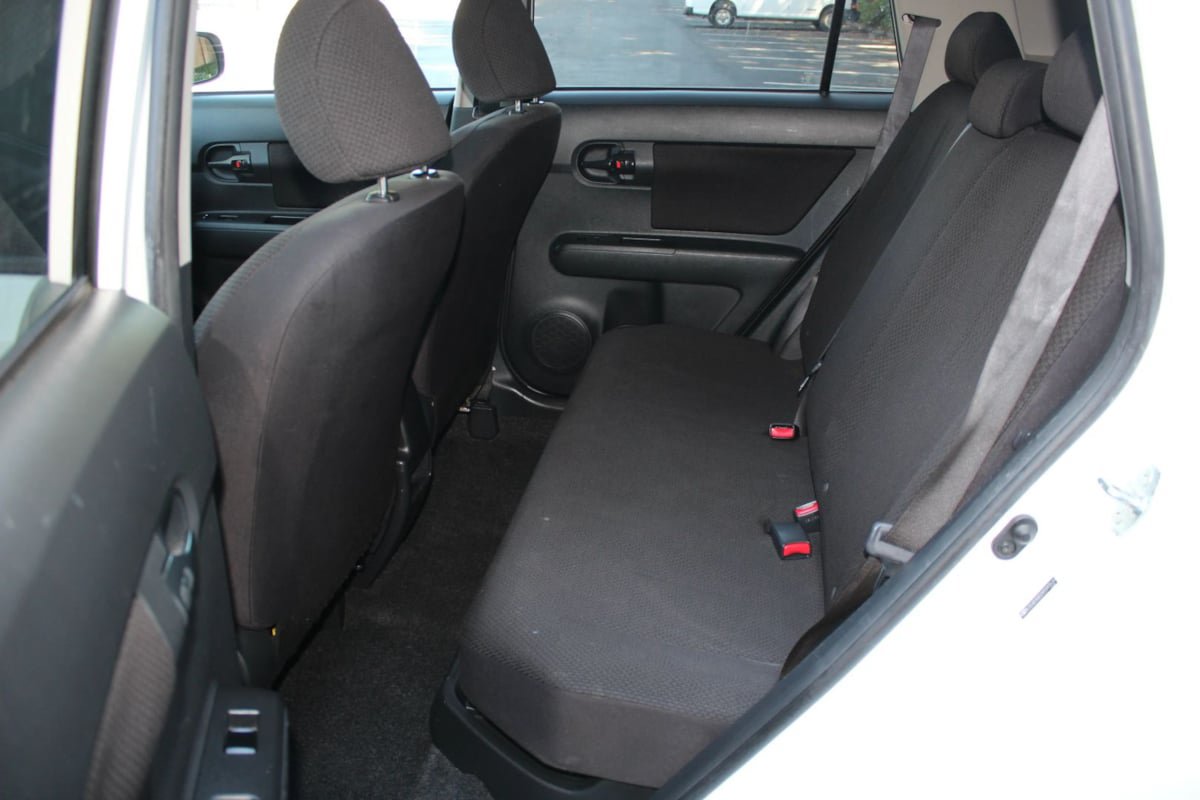 Used 2009 Scion xB FWD image 21