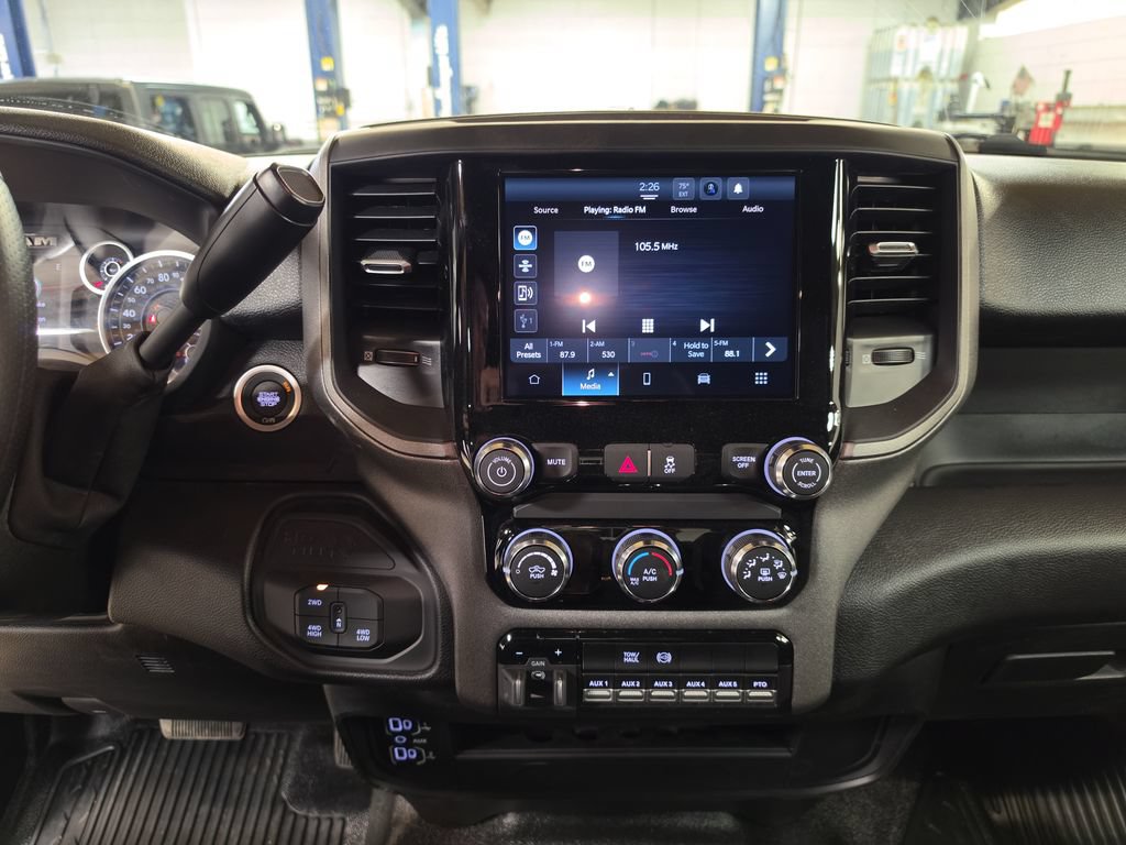 New 2026 RAM 3500 Tradesman AWD/4WD image 18