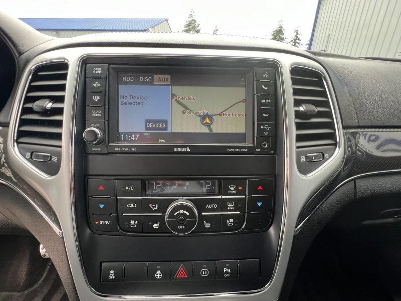 Used 2012 Jeep Grand Cherokee SRT8 w/ Luxury Group II AWD/4WD image 33