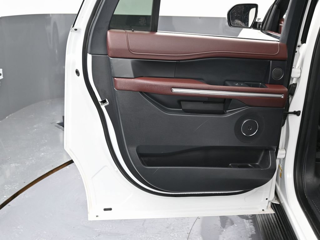 Used 2024 Ford Expedition Max Limited image 42