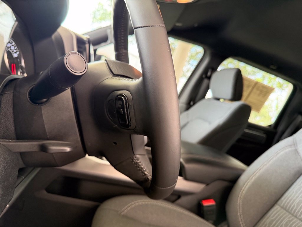 Used 2021 RAM 1500 Big Horn RWD image 43