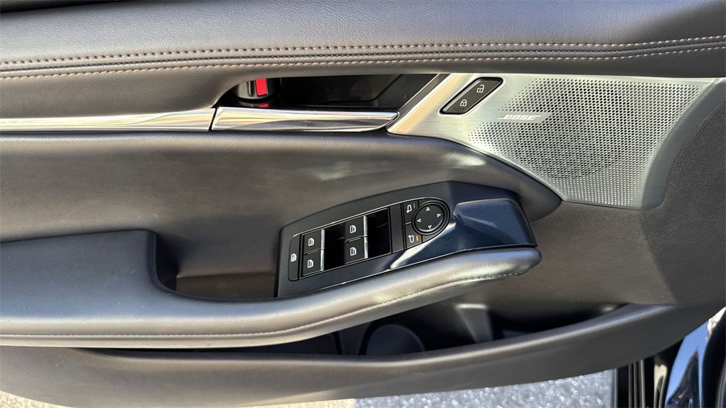 Used 2020 MAZDA MAZDA3 Sedan w/ Preferred Package image 40